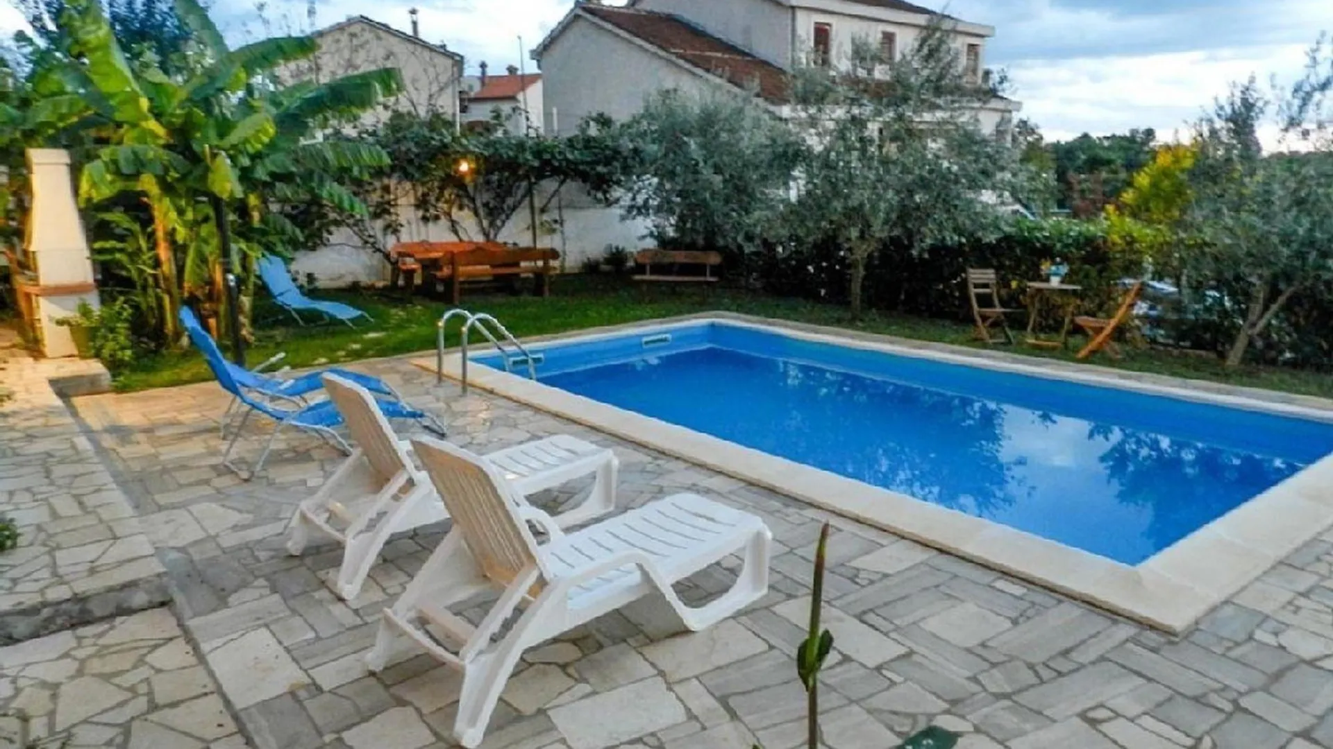 Apartment Ferienwohnung Fuer 6 Personen Ca 60 Qm In Pula, Istrien Istrische Riviera